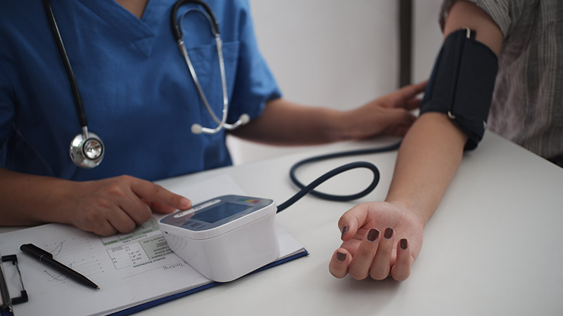 Comprendiendo la hipertensión: ¿Qué es y por qué es importante controlarla?